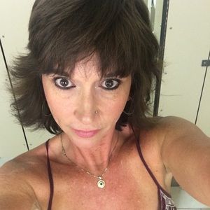 Meet your Posher, Irene